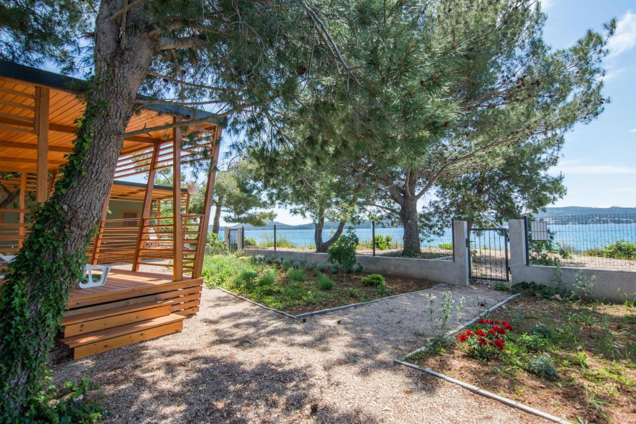 Mobile Home Safir Biograd Na Moru Εξωτερικό φωτογραφία